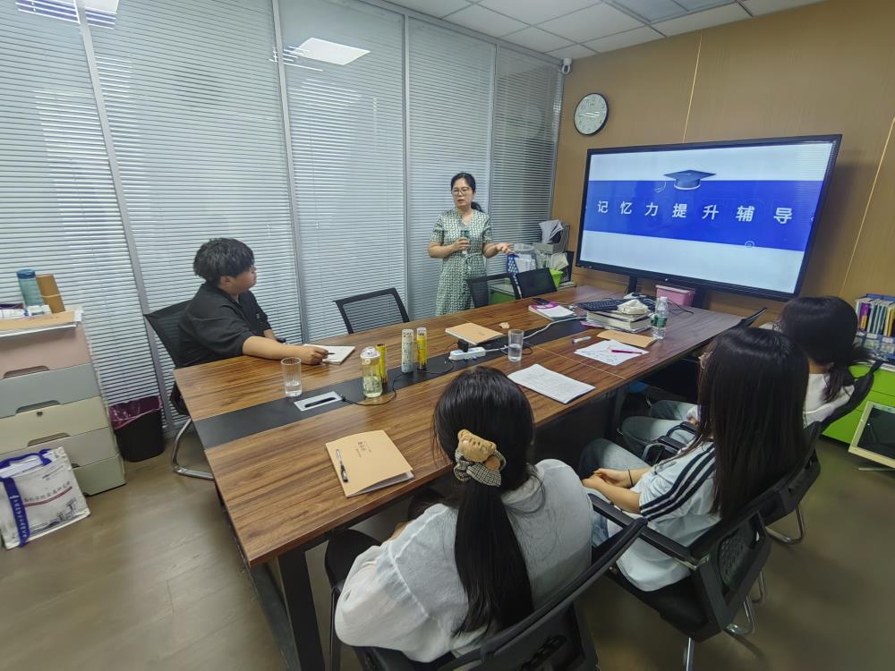 金芒果教育|暑假已過半:這3個突破沒幫孩子實現,假期再忙也白搭